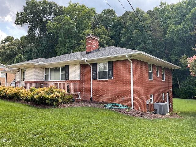 5924 Woodcrest Drive, Raleigh, NC 27603