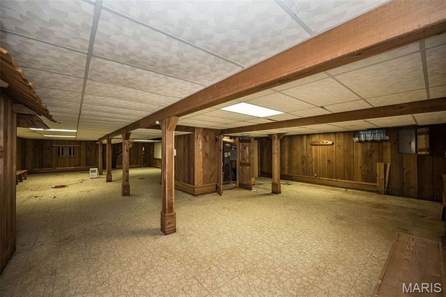 336 Hackmann Lane, Creve Coeur, MO 63141
