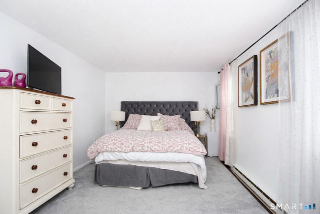 20-A Seymour Street, Windsor, CT 06095