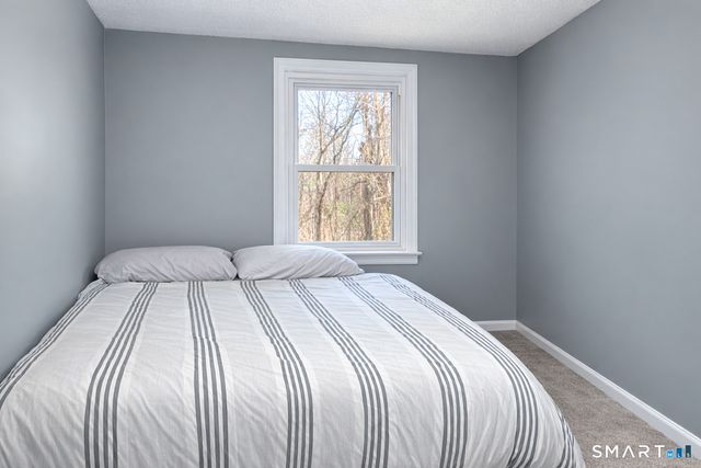 20-A Seymour Street, Windsor, CT 06095