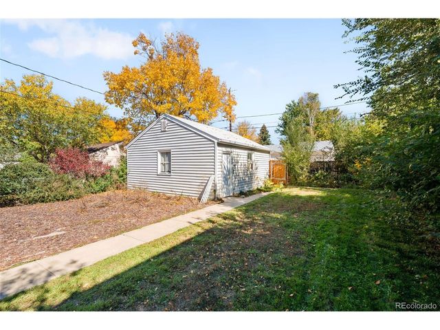 2664 S Cook St, Denver, CO 80210