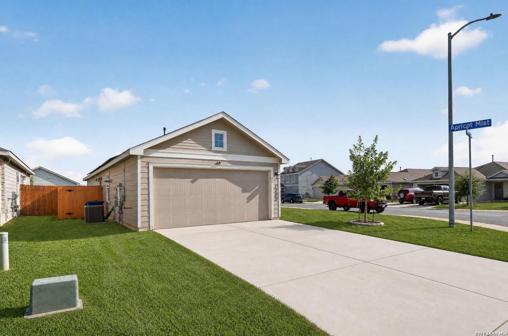 7202 Rosada way, San Antonio, TX 78218