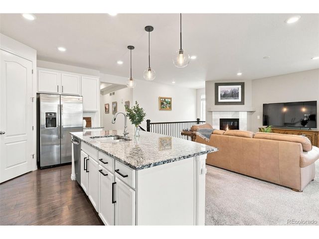 665 Dakota Ct, Erie, CO 80516