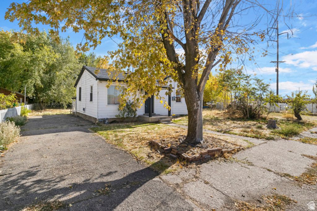 2130 N PACIFIC AVE, Ogden, UT 84401 — photo 2