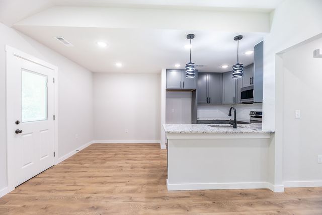 27 Dirleton Drive, Bella Vista, AR 72715