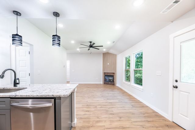 27 Dirleton Drive, Bella Vista, AR 72715