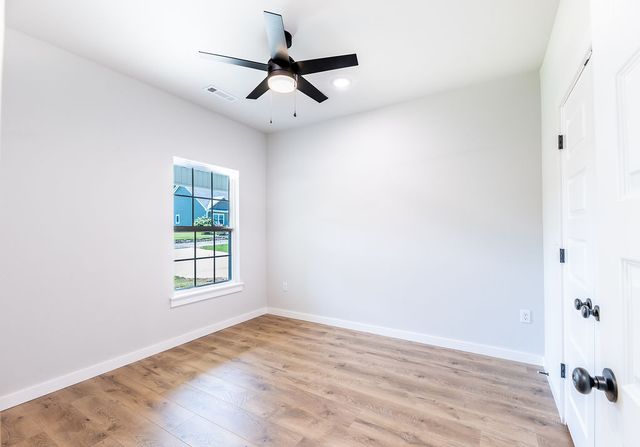 27 Dirleton Drive, Bella Vista, AR 72715