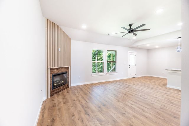 27 Dirleton Drive, Bella Vista, AR 72715