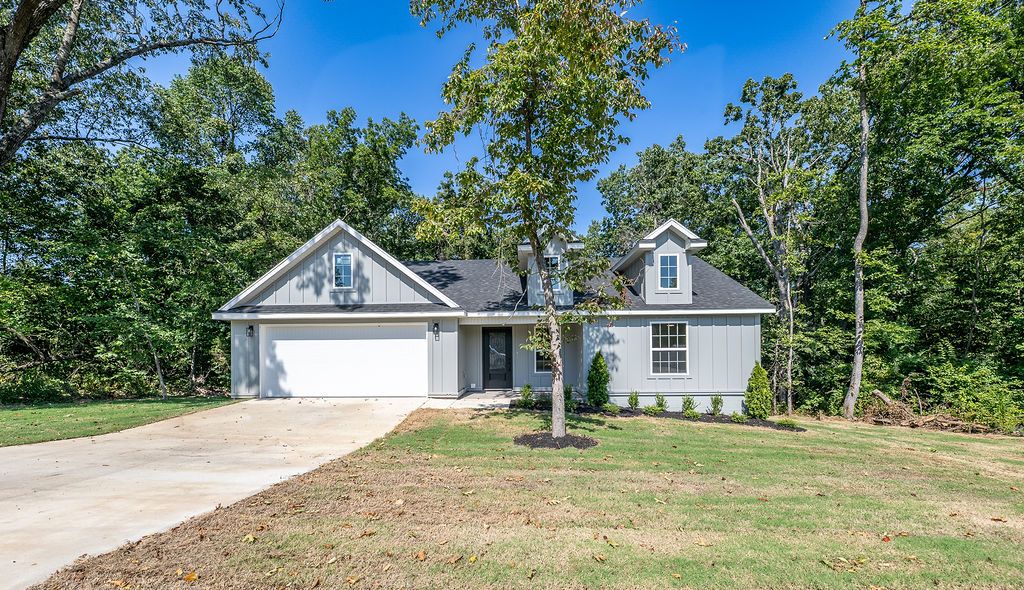 27 Dirleton Drive, Bella Vista, AR 72715
