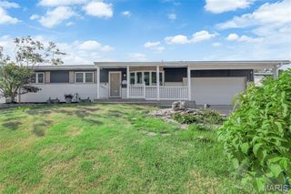 1305 Night Drive, Florissant, MO 63031