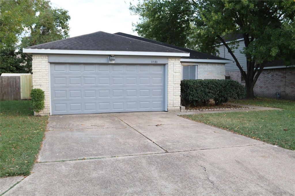 11530 Ridge Run Drive, Houston, TX 77064