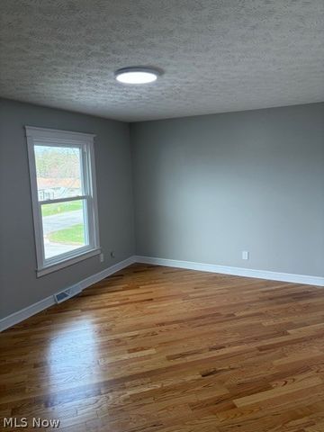 1319 Pembrooke Drive C, Salem, OH 44460