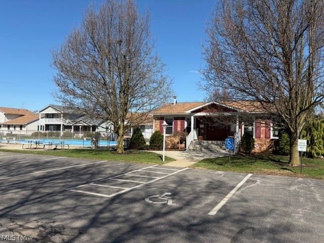 1319 Pembrooke Drive C, Salem, OH 44460