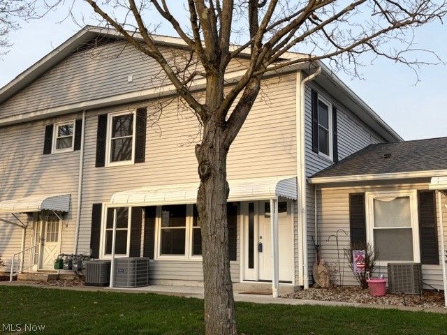 1319 Pembrooke Drive C, Salem, OH 44460