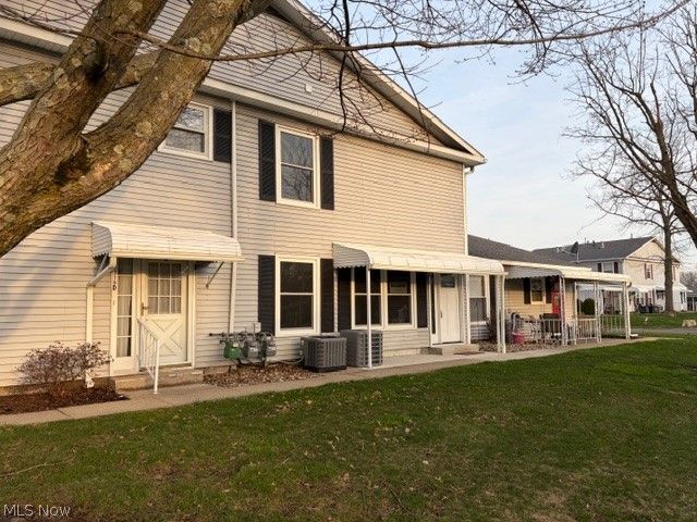 1319 Pembrooke Drive C, Salem, OH 44460