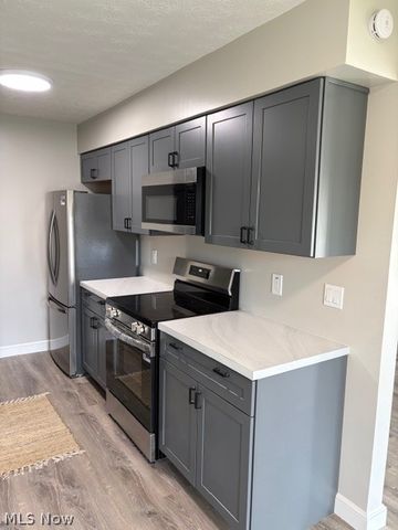 1319 Pembrooke Drive C, Salem, OH 44460