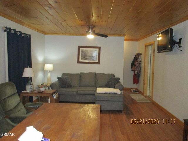 4902 Bogard Road, Cosby, TN 37722