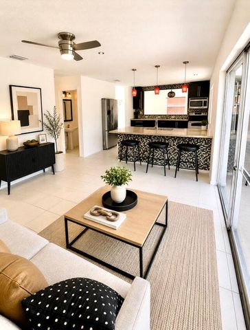 10133 BROOKVILLE Lane, Boca Raton, FL 33428
