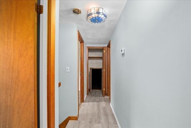 105 Rochdale St, Auburn, MA 01501