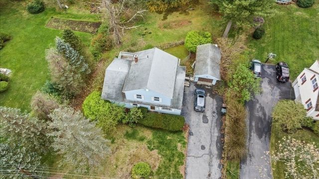 105 Rochdale St, Auburn, MA 01501
