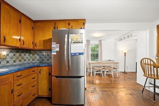 105 Rochdale St, Auburn, MA 01501