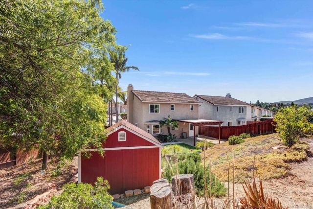 2104 N Mammoth, Escondido, CA 92029