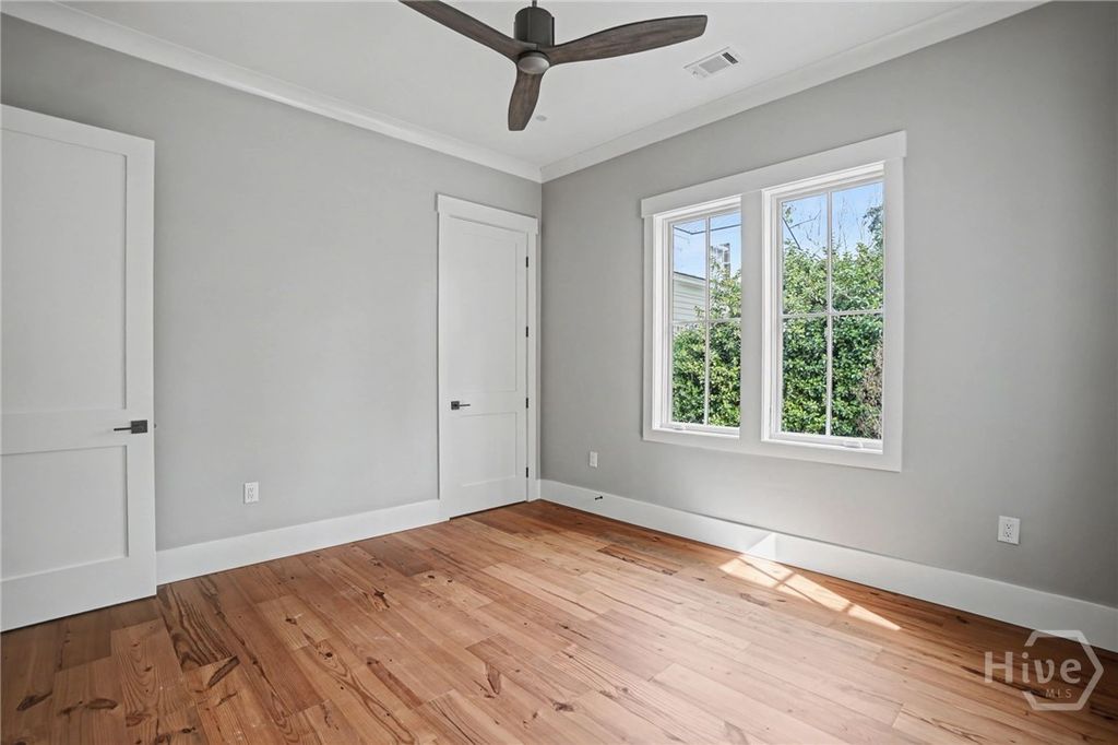 Image 19 of property listing at 185 Cypress Crossing, Richmond Hill, GA 31324