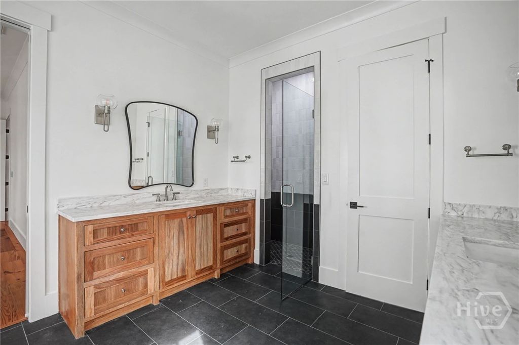 Image 25 of property listing at 185 Cypress Crossing, Richmond Hill, GA 31324