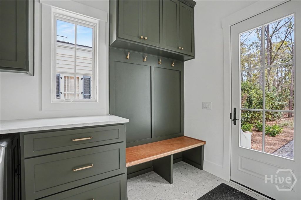 Image 31 of property listing at 185 Cypress Crossing, Richmond Hill, GA 31324