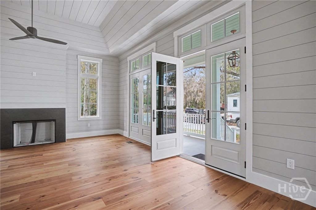 Image 45 of property listing at 185 Cypress Crossing, Richmond Hill, GA 31324