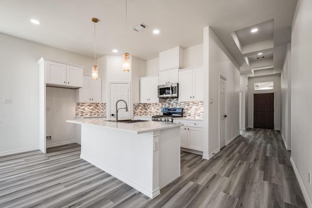 10391 Woodhill Spa Lane, Cleveland, TX 77327