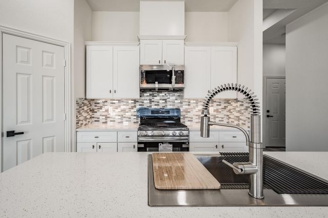 10391 Woodhill Spa Lane, Cleveland, TX 77327