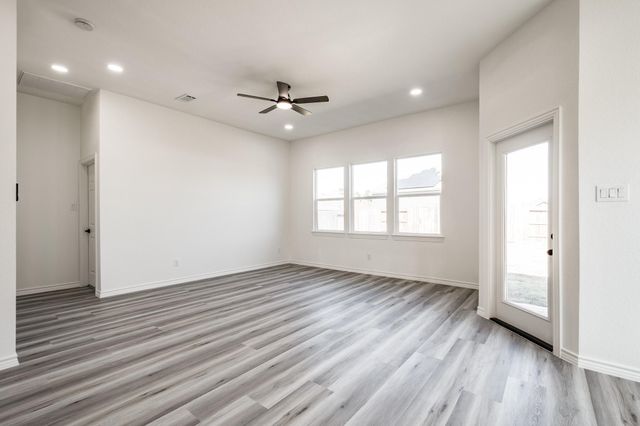 10391 Woodhill Spa Lane, Cleveland, TX 77327