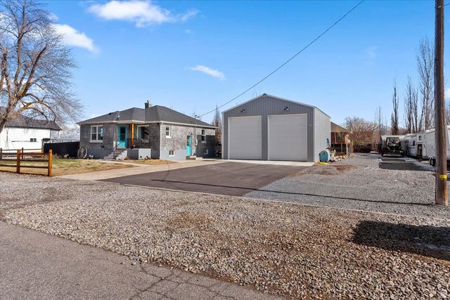 4608 S 6300 W, Hooper, UT 84315