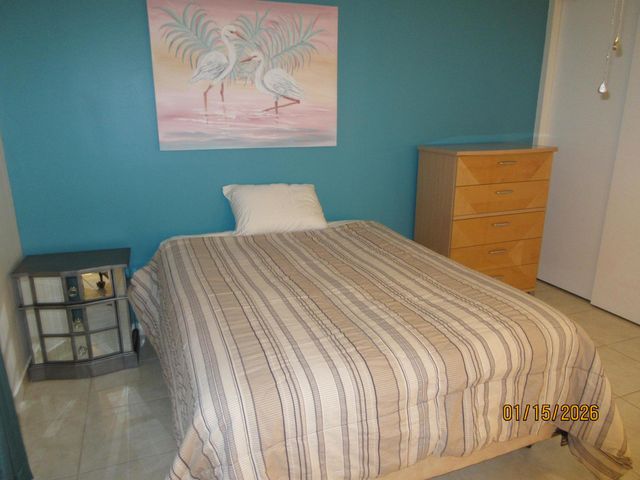 105 Oxford 100 105, West Palm Beach, FL 33417