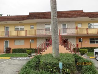 105 Oxford 100 105, West Palm Beach, FL 33417