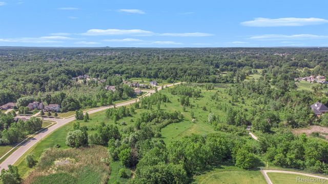 7250 GLEN VIEW Lane, Grand Blanc, MI 48439