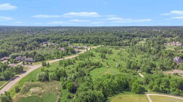 7250 GLEN VIEW Lane, Grand Blanc, MI 48439