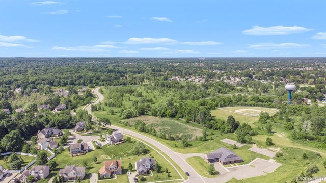 7250 GLEN VIEW Lane, Grand Blanc, MI 48439