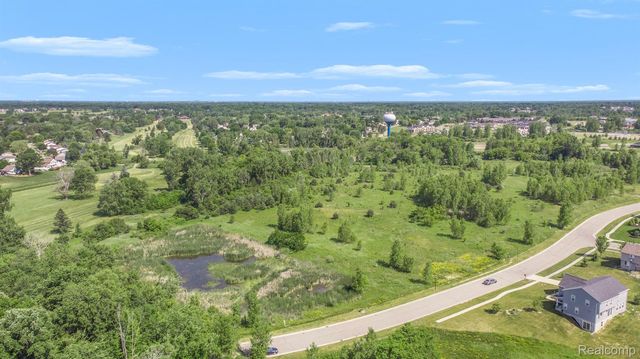 7250 GLEN VIEW Lane, Grand Blanc, MI 48439