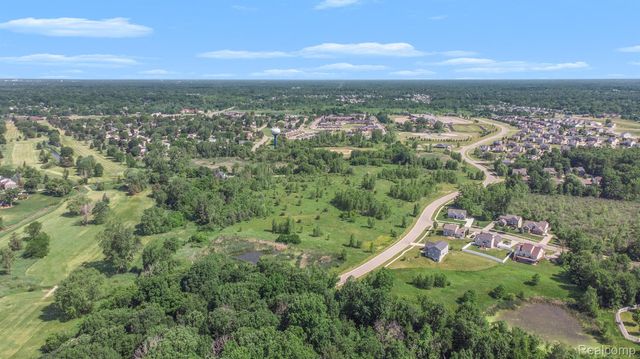 7250 GLEN VIEW Lane, Grand Blanc, MI 48439