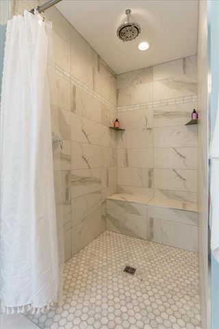 6286 Stone Gate Drive, Madison, WI 53719