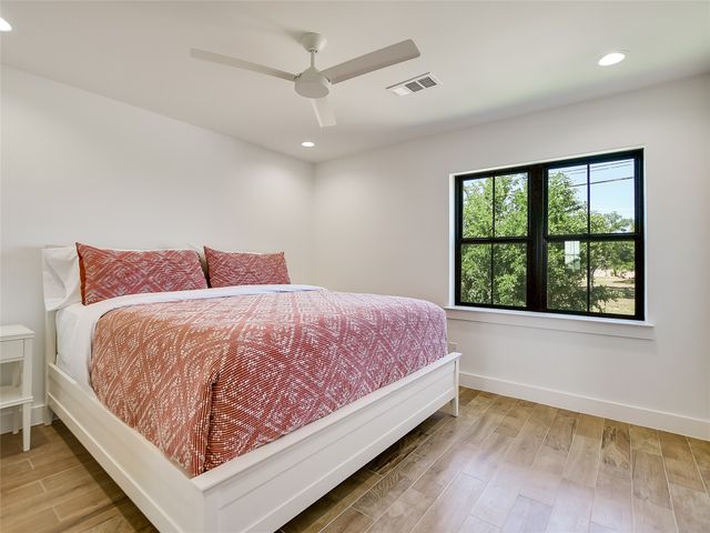 2403 Cherry Lane, Kingsland, TX 78639