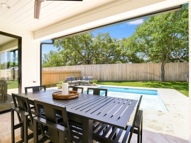 2403 Cherry Lane, Kingsland, TX 78639