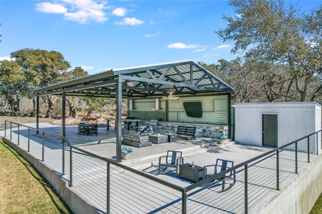 2403 Cherry Lane, Kingsland, TX 78639