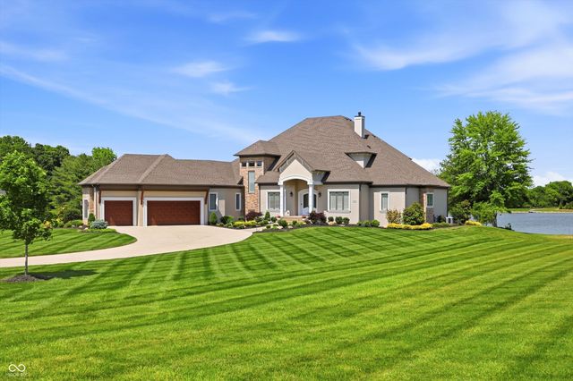 4025 Lochview Court, Bargersville, IN 46106