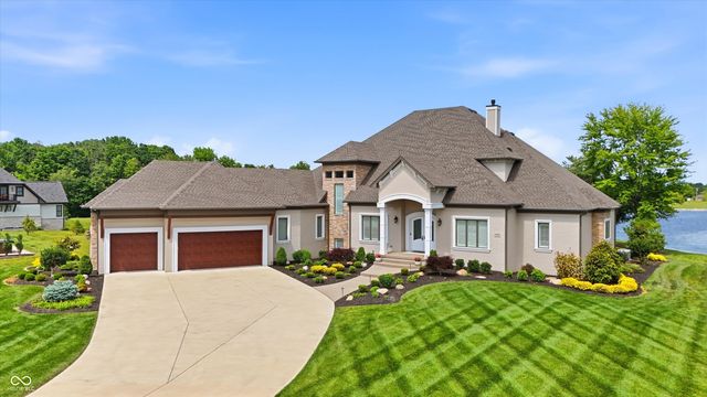 4025 Lochview Court, Bargersville, IN 46106