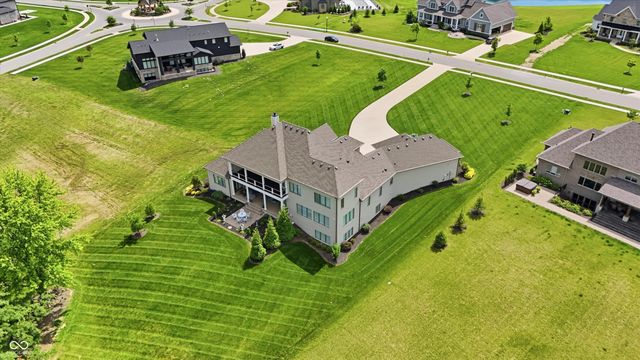4025 Lochview Court, Bargersville, IN 46106
