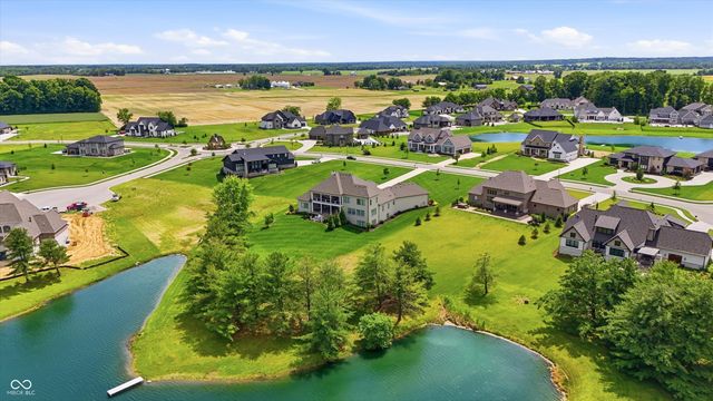 4025 Lochview Court, Bargersville, IN 46106