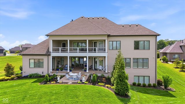 4025 Lochview Court, Bargersville, IN 46106